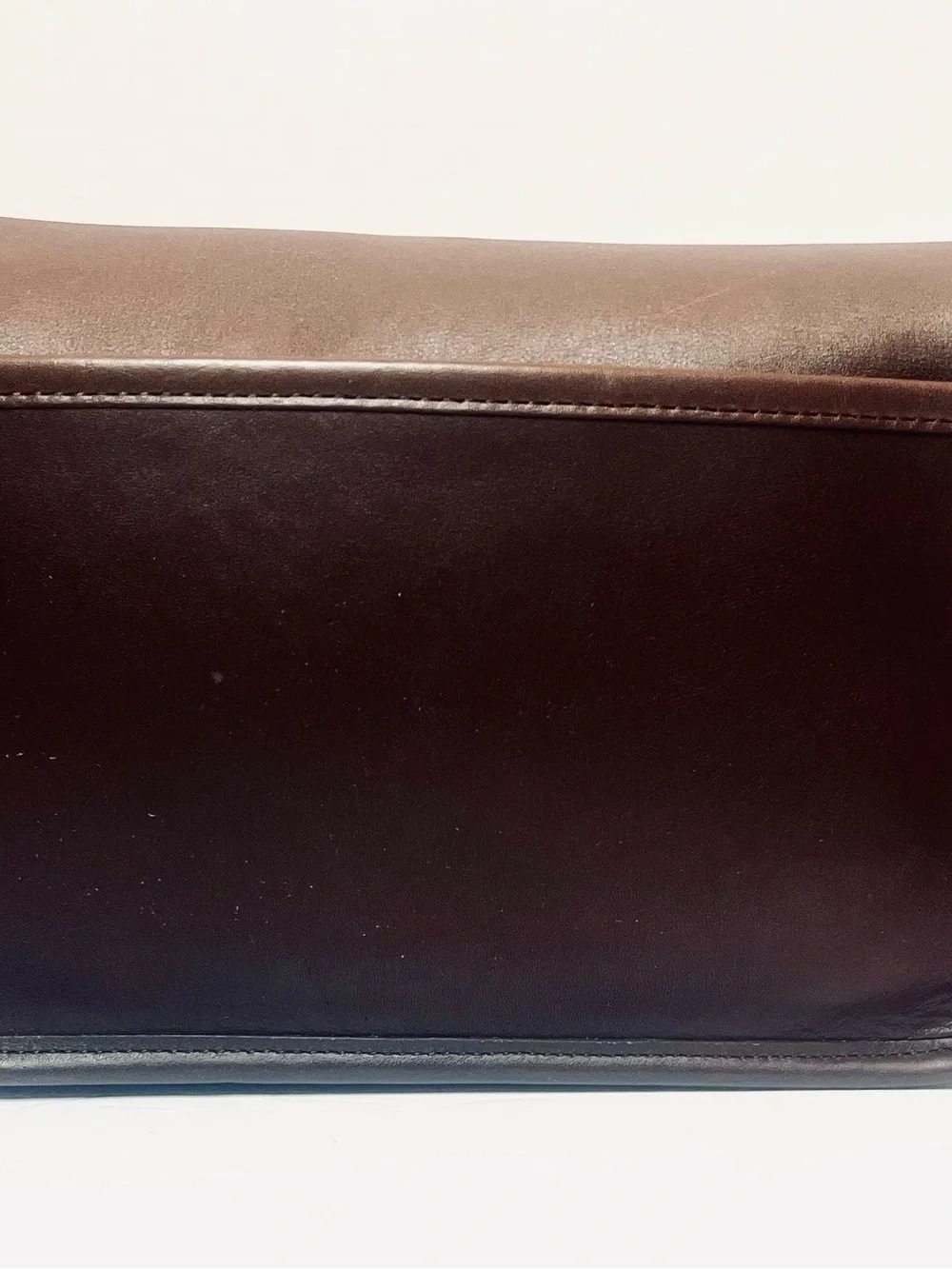 Authentic vintage Coach Turnlock Clutch (Style #9971) originally Men’s clutch.